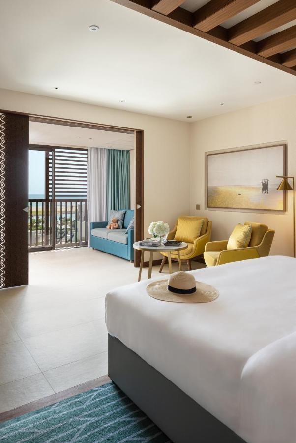 Jumeirah Gulf Of Bahrain 麦纳麦 外观 照片 Deluxe Room