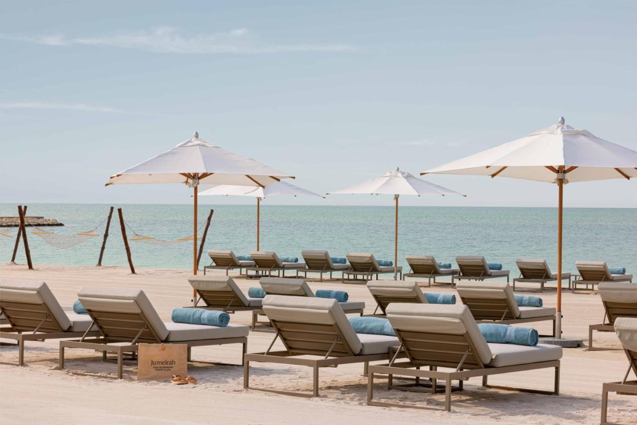 Jumeirah Gulf Of Bahrain 麦纳麦 外观 照片 Beach at Jumeirah Beach Hotel